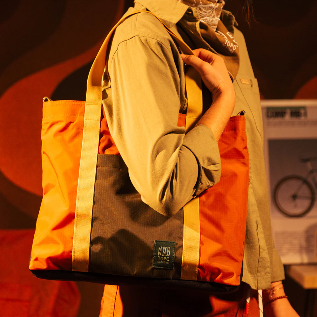 Mountain Essential Tote - Image 17