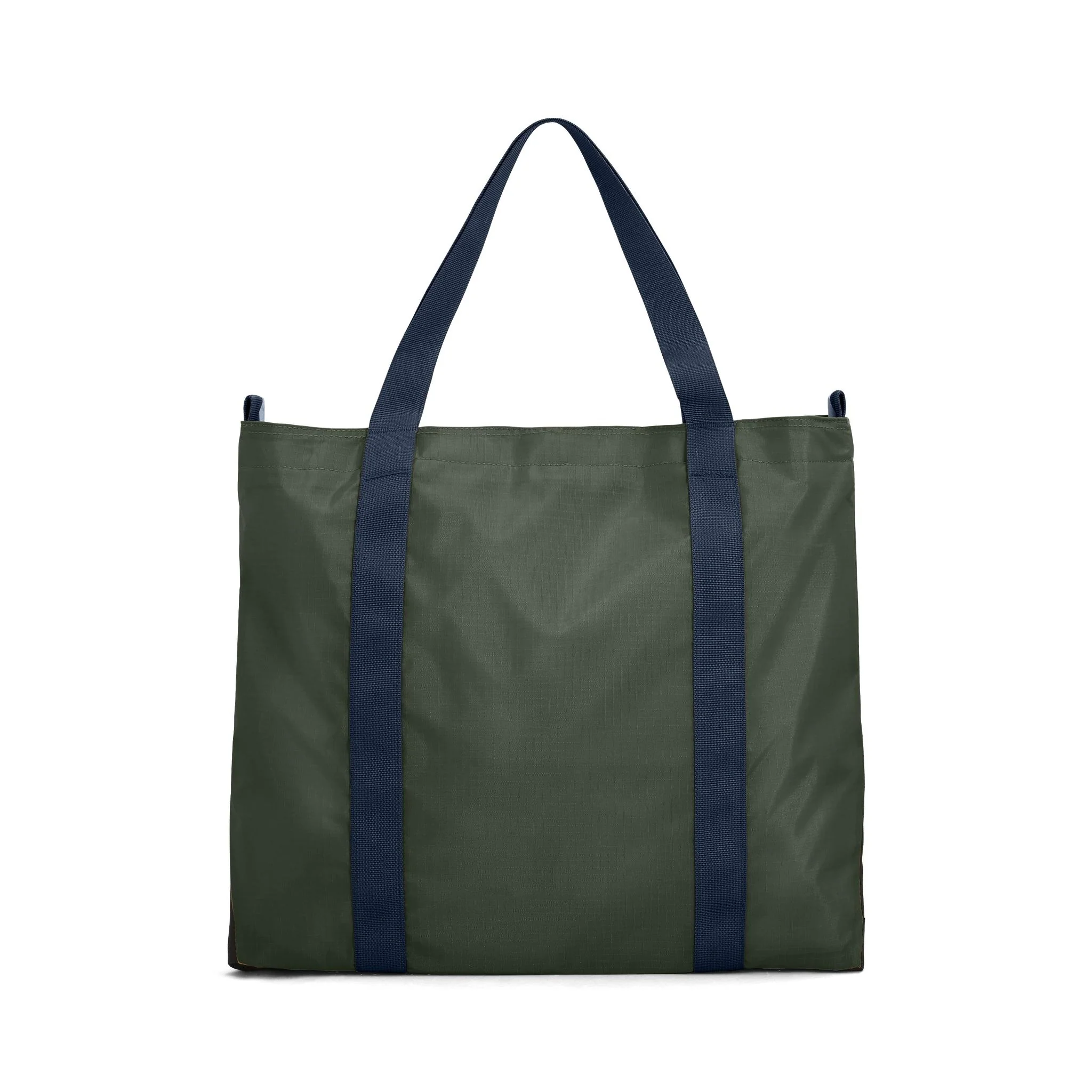 Mountain Essential Tote - Image 21