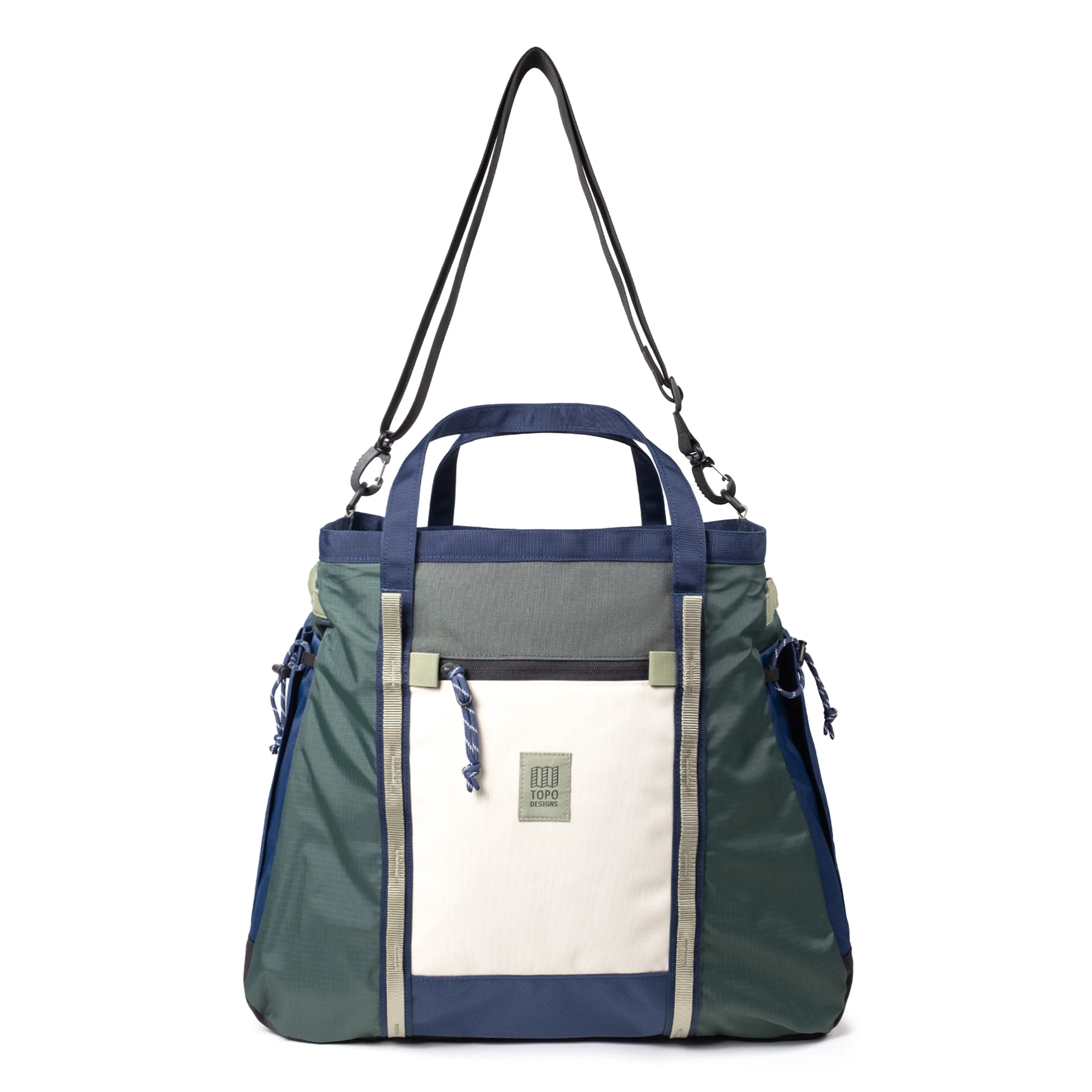 Mountain Gear Bag - Image 10
