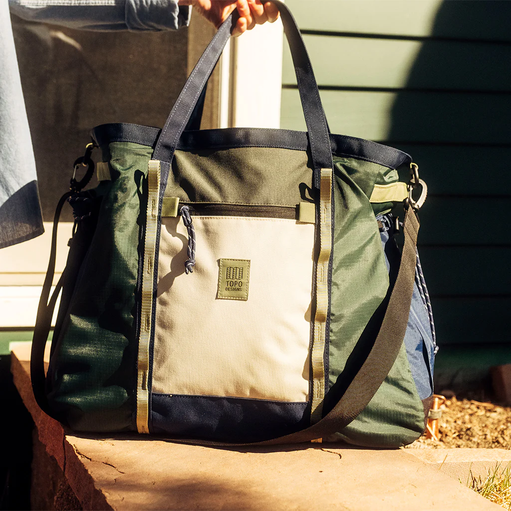 Mountain Gear Bag - Image 21