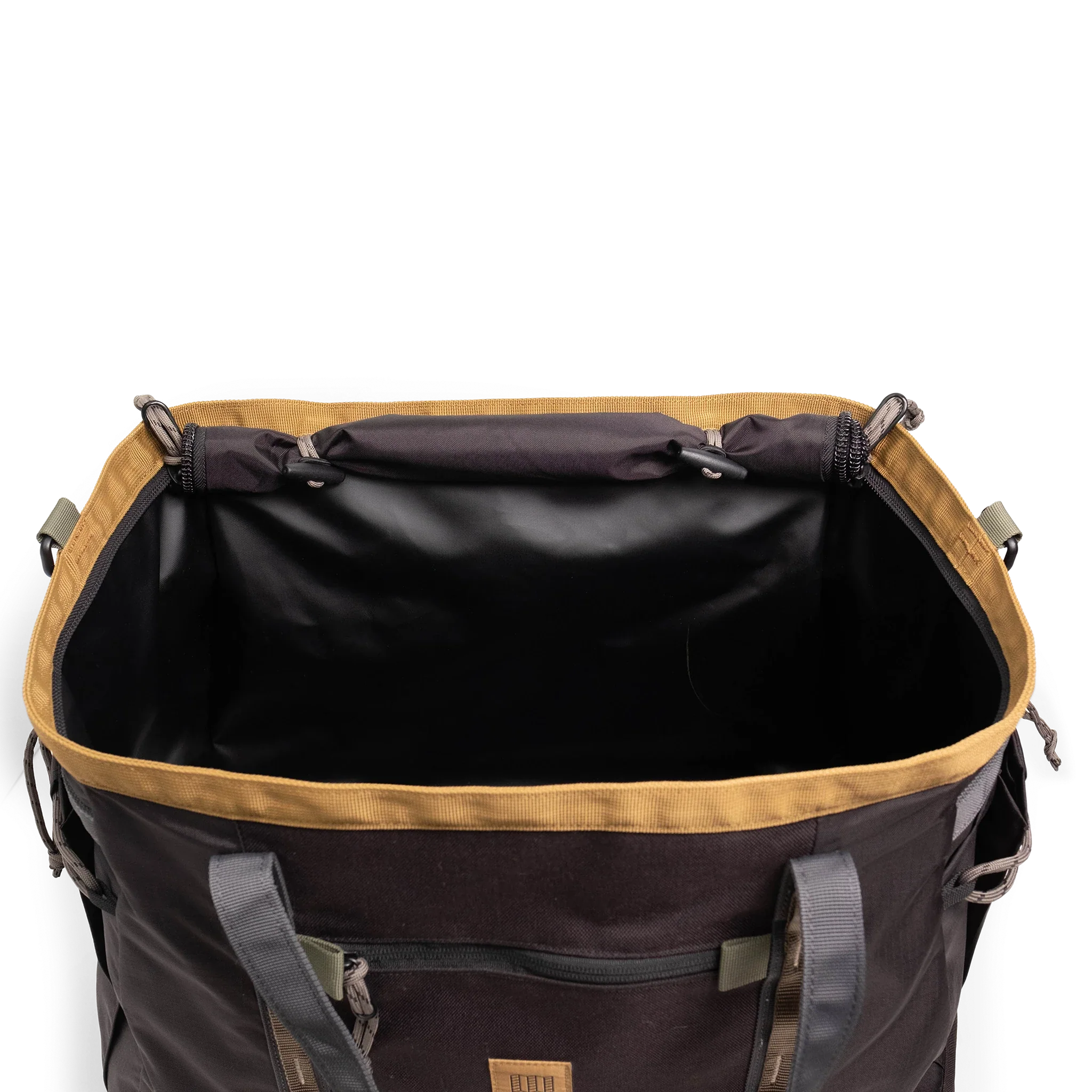 Mountain Gear Bag - Image 25