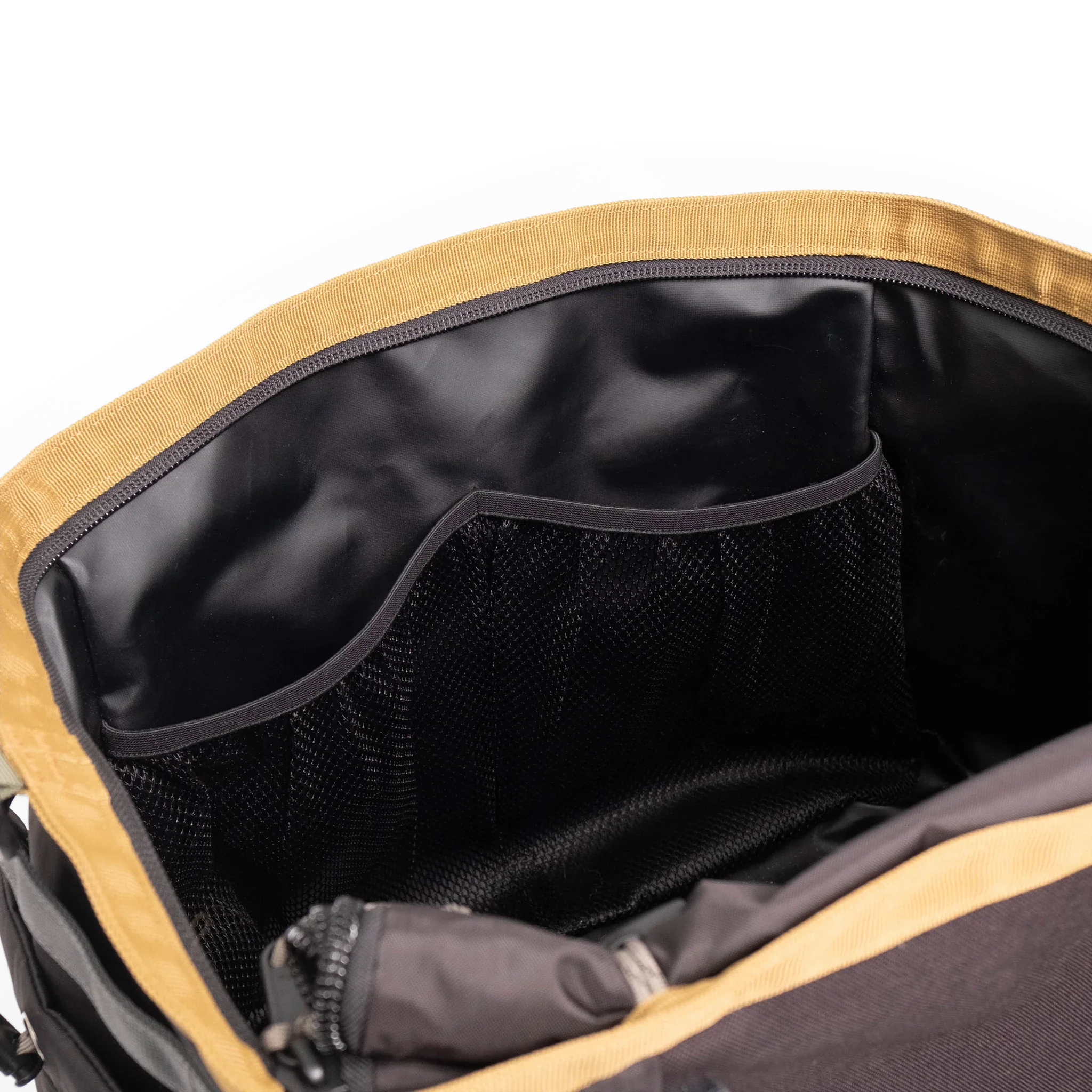 Mountain Gear Bag - Image 26